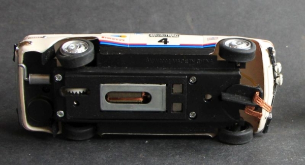 Spirit BMW 2002 tii Rallye 1973 Racingcourse-Model with engine (6987)
